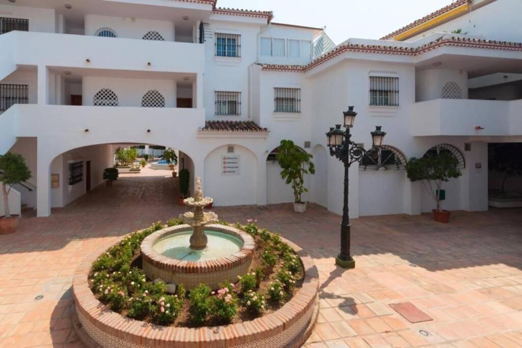 Macas Apartment Parque De La Paloma Pueblo Quinta Benalmadena Con Vistas Al Mar Piscina Y A 3 Minutos De La Playa Экстерьер фото